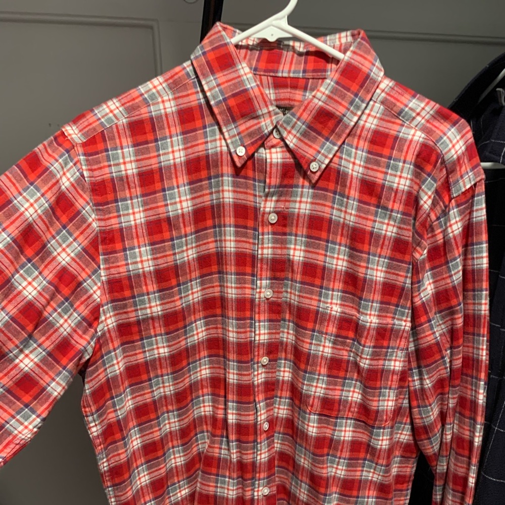 J McLaughlin flannel button down shirt sz large